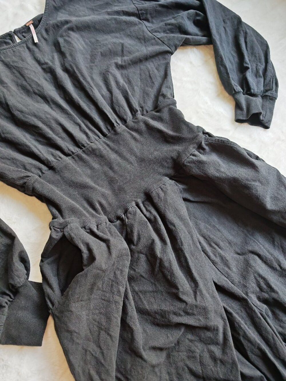 Free People Sonika Jumpsuit Black Balloon Sleeve Smocked Waist Size L - Picture 6 of 13